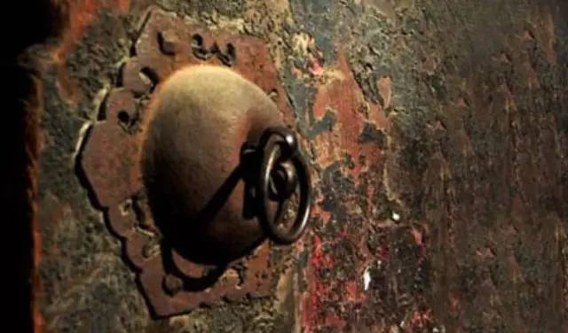 设计丨中国古建之美:门、门墩、门环、门钉、斗拱、飞檐、屋顶、马头墙