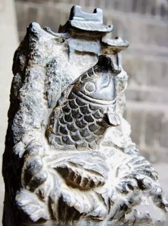 设计丨中国古建之美:门、门墩、门环、门钉、斗拱、飞檐、屋顶、马头墙