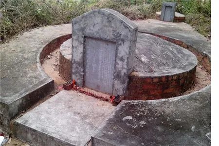 祖坟出现这四种现象,后人必将飞黄腾达 图片