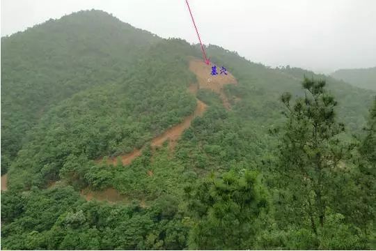 论墓穴水势与乐山掺杂了哪些风水知识? 图片