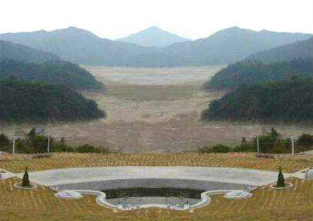 墓地风水明堂是指哪个位置 墓地风水明堂是指哪个位置